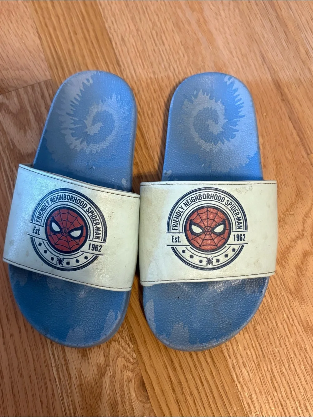 Spiderman Blue and White Kids Slide Sandals Sz 13 1